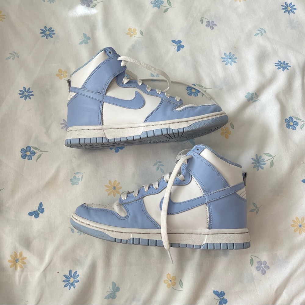 Nike high dunks in light blue aluminum color